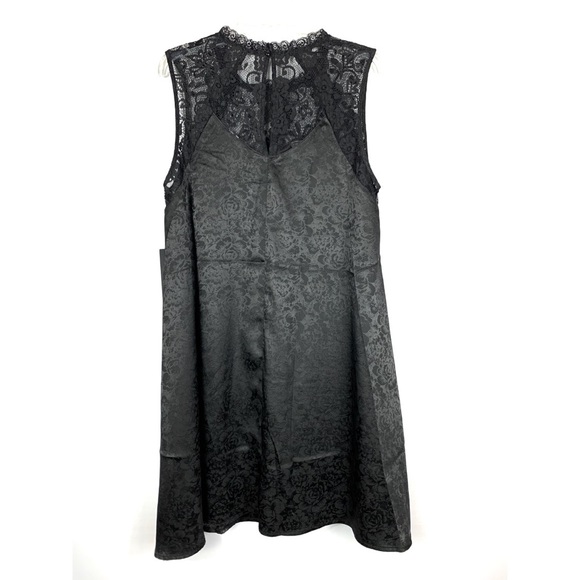 NWT lulus black floral swing dress - Picture 3 of 7